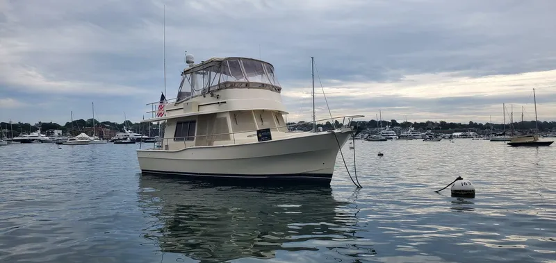Slide: The Image of Mainship 400 Trawler 2004 - 9