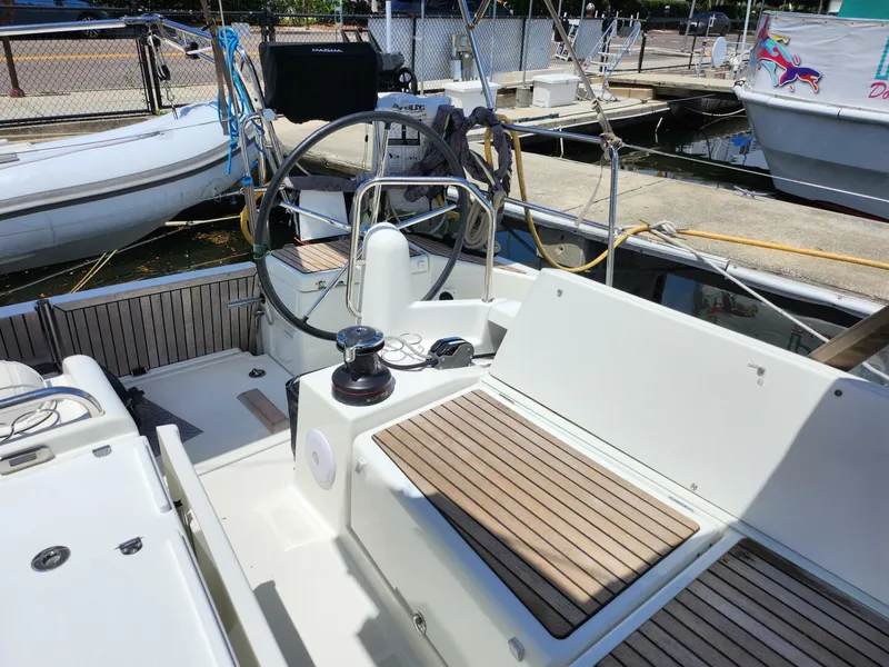 Slide: The Image of Jeanneau Sun Odyssey 440 2023 - 3
