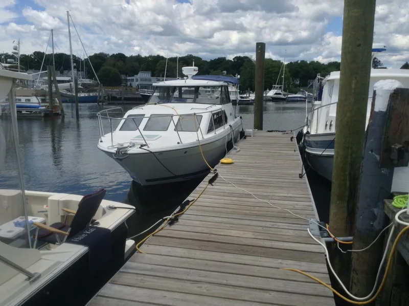 Slide: The Image of Bayliner 289 EC 2005 - 8