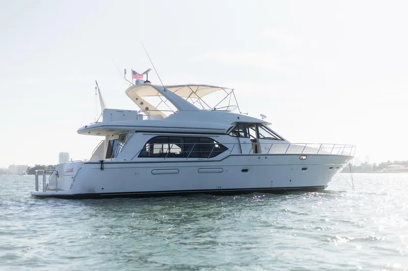 Slide: The Image of Bayliner 5788 1999 - 2