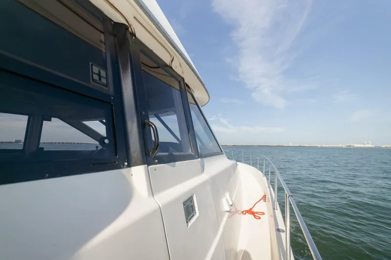Slide: The Image of Bayliner 5788 1999 - 4