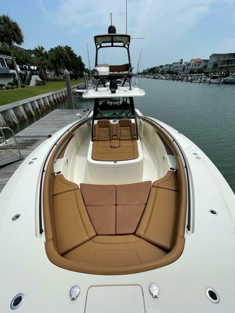 Slide: The Image of Scout 420 Lxf 2020 - 20