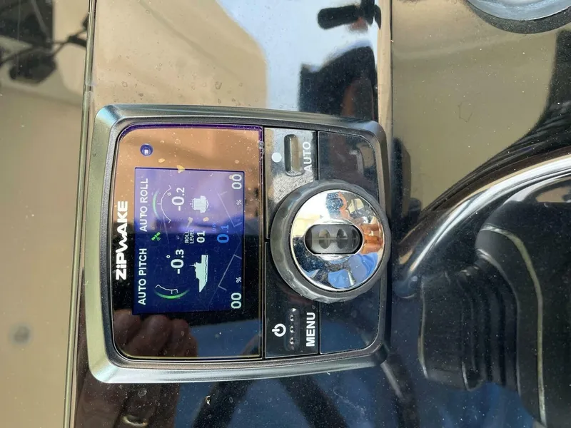 Slide: The Image of Scout 420 Lxf 2020 - 42