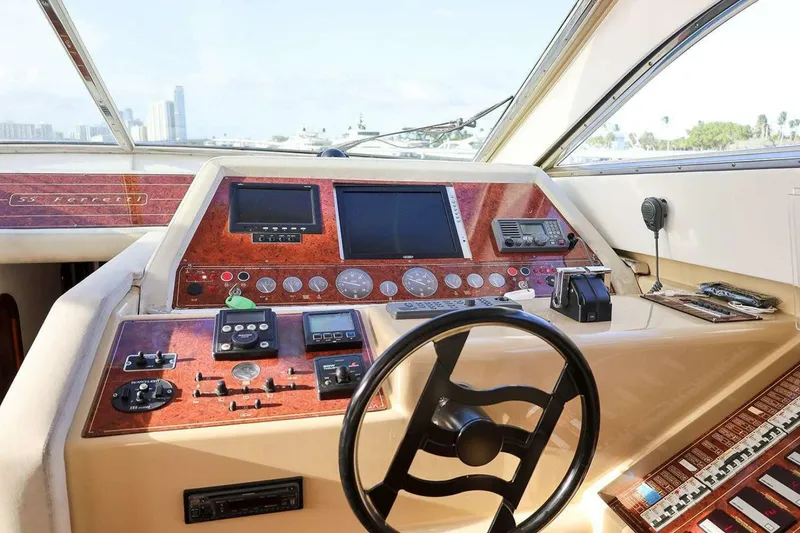 Slide: The Image of Ferretti 55 Motor Yacht 1998 - 18