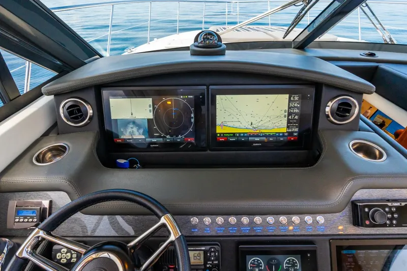 Slide: The Image of Riviera 4800 Sport Yacht 2019 - 18