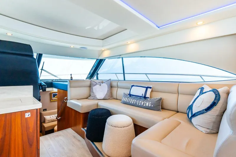 Slide: The Image of Riviera 4800 Sport Yacht 2019 - 31