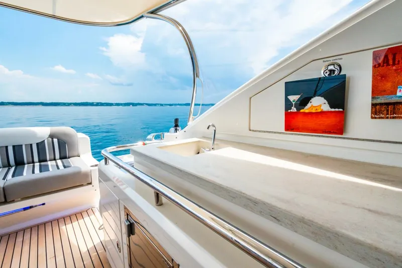 Slide: The Image of Riviera 4800 Sport Yacht 2019 - 45