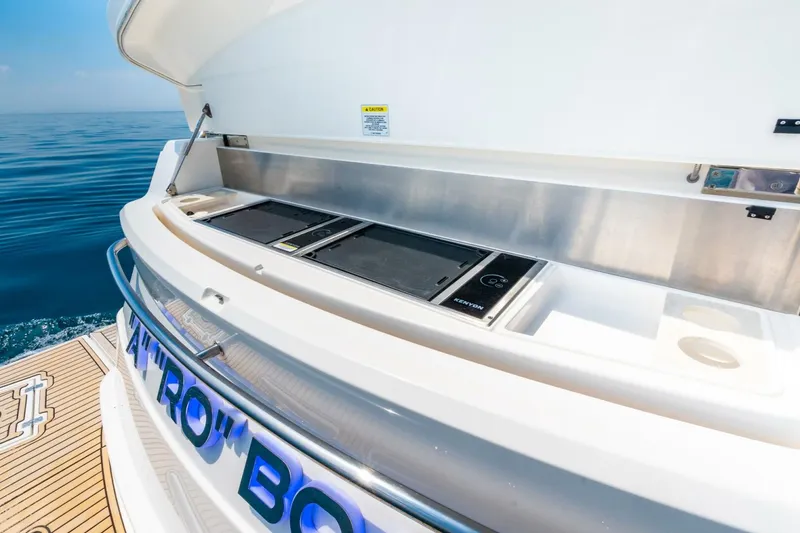 Slide: The Image of Riviera 4800 Sport Yacht 2019 - 52