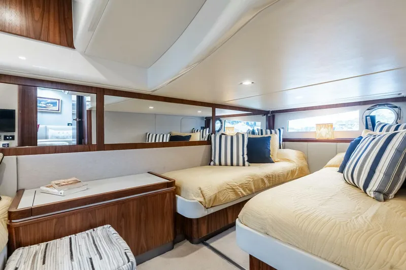 Slide: The Image of Riviera 4800 Sport Yacht 2019 - 61
