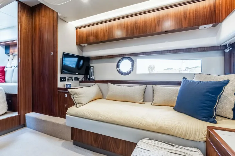 Slide: The Image of Riviera 4800 Sport Yacht 2019 - 62
