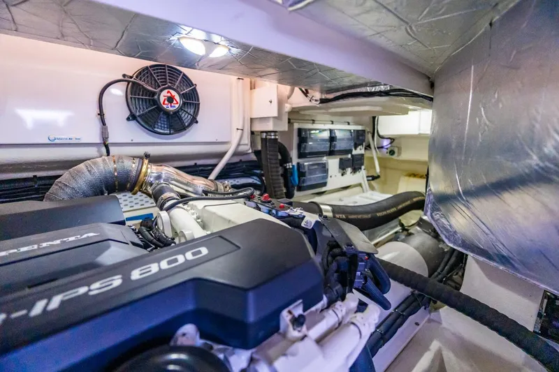 Slide: The Image of Riviera 4800 Sport Yacht 2019 - 74