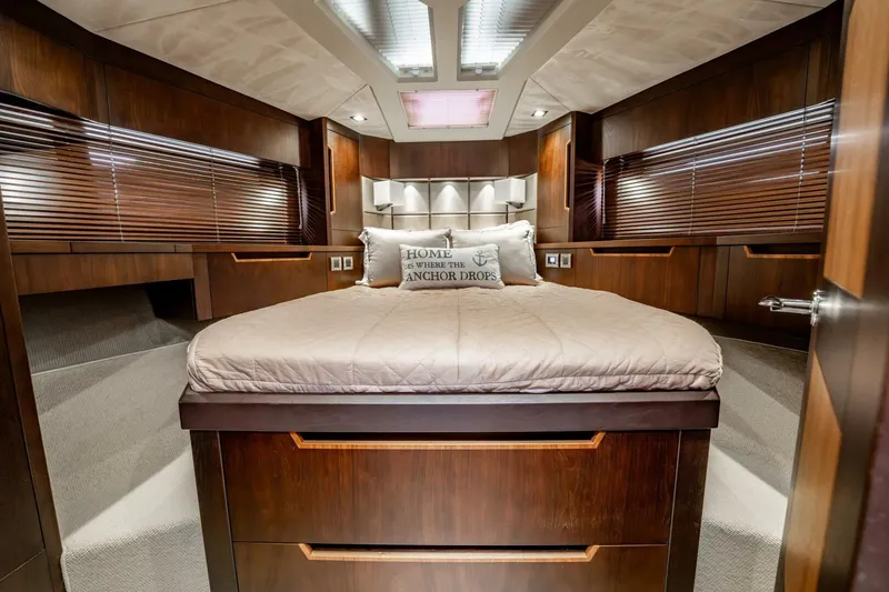 Slide: The Image of Galeon 510 Skybridge 2017 - 25