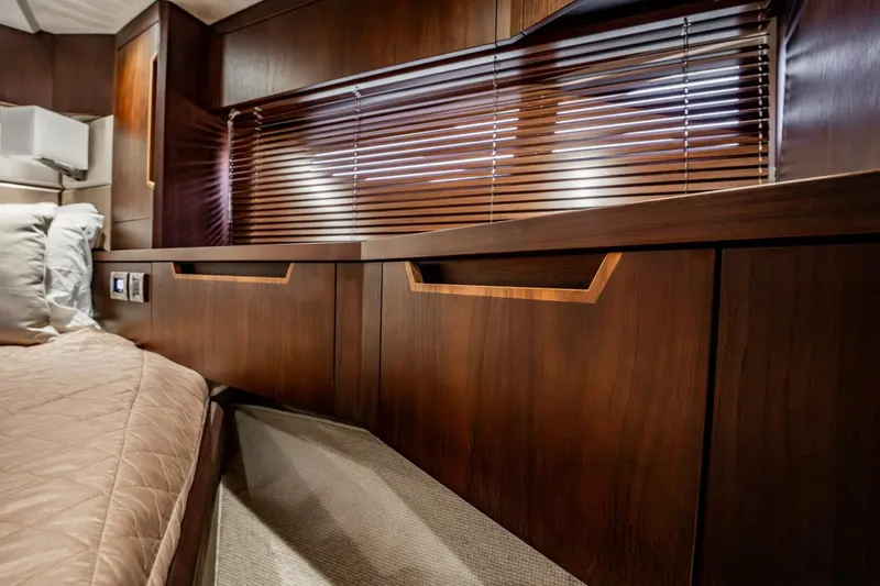 Slide: The Image of Galeon 510 Skybridge 2017 - 27
