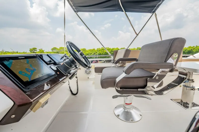Slide: The Image of Galeon 510 Skybridge 2017 - 55