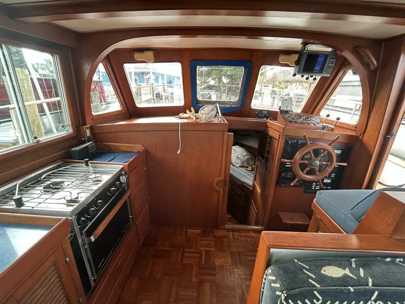 Slide: The Image of Albin Dual Cabin 1978 - 12