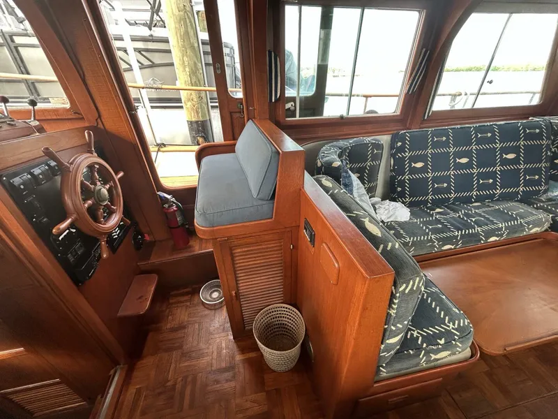 Slide: The Image of Albin Dual Cabin 1978 - 13