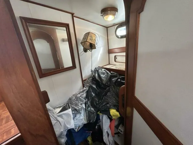 Slide: The Image of Albin Dual Cabin 1978 - 27