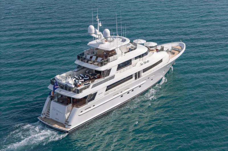 Slide: The Image of Westport 40M 2014 - 11