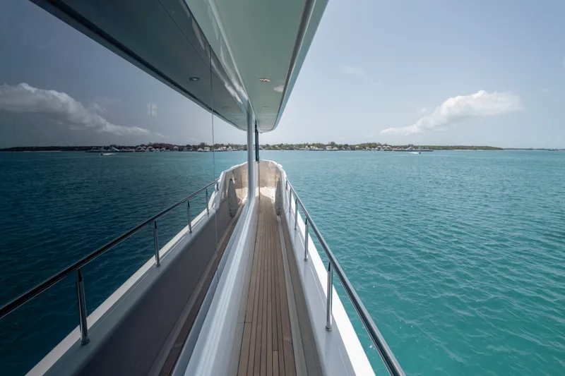 Slide: The Image of Westport 40M 2014 - 53
