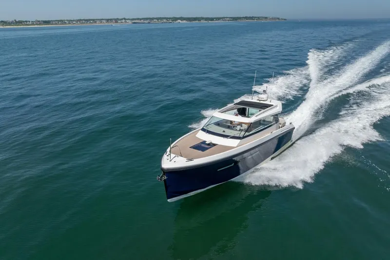 Slide: The Image of Delta 33 Coupe 2023 - 13