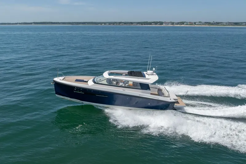 Slide: The Image of Delta 33 Coupe 2023 - 14
