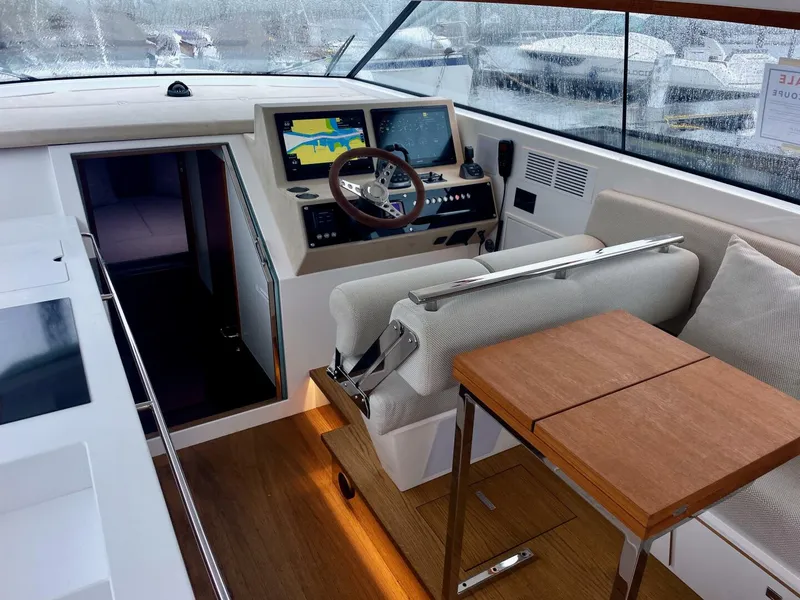 Slide: The Image of Delta 33 Coupe 2023 - 18