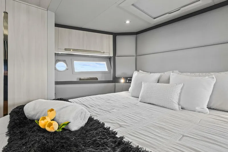 Slide: The Image of Azimut 55S 2015 - 21