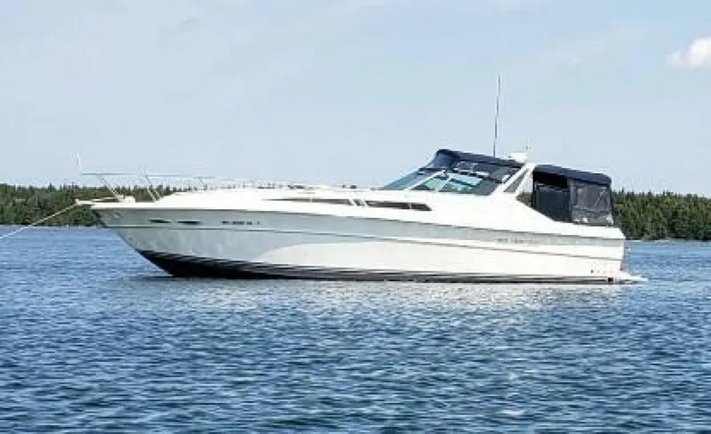 The Image of Sea Ray 390 Express 1989 - 0