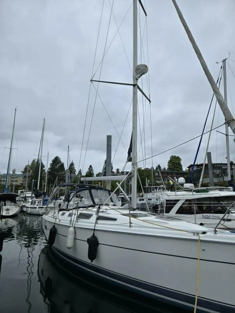 Slide: The Image of Hunter 356 2002 - 3