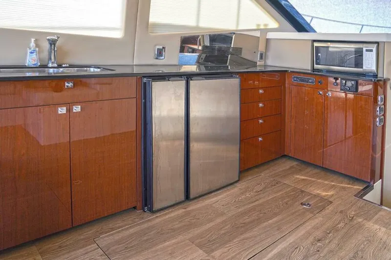 Slide: The Image of Carver Yachts C40 2020 - 20