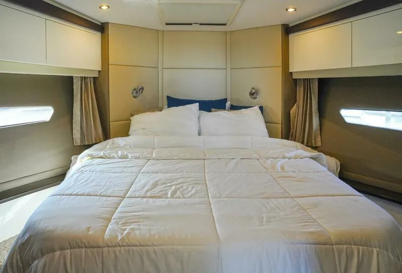 Slide: The Image of Carver Yachts C40 2020 - 26