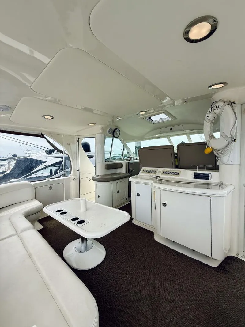 Slide: The Image of Sea Ray 480 Motor Yacht 2003 - 13