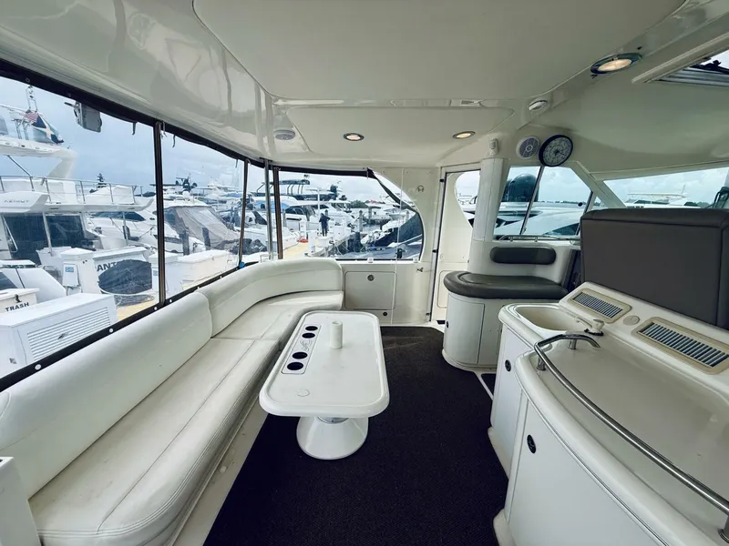 Slide: The Image of Sea Ray 480 Motor Yacht 2003 - 16