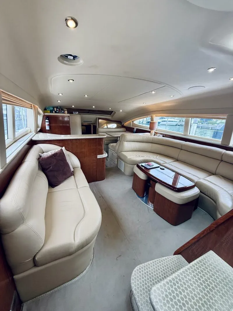 Slide: The Image of Sea Ray 480 Motor Yacht 2003 - 42