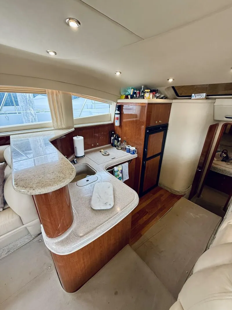 Slide: The Image of Sea Ray 480 Motor Yacht 2003 - 45