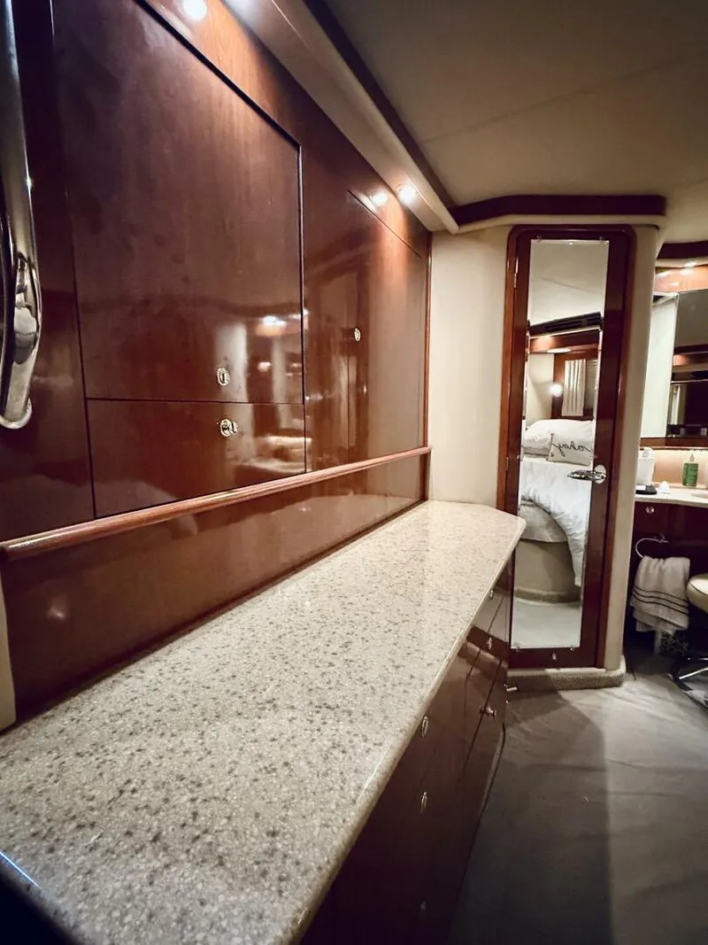 Slide: The Image of Sea Ray 480 Motor Yacht 2003 - 65