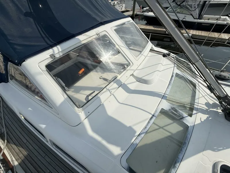 Slide: The Image of Beneteau 2003 - 14