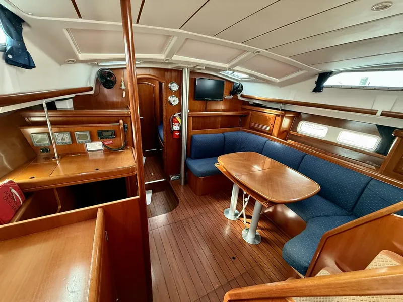 Slide: The Image of Beneteau 2003 - 22