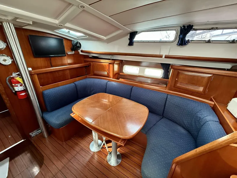 Slide: The Image of Beneteau 2003 - 30