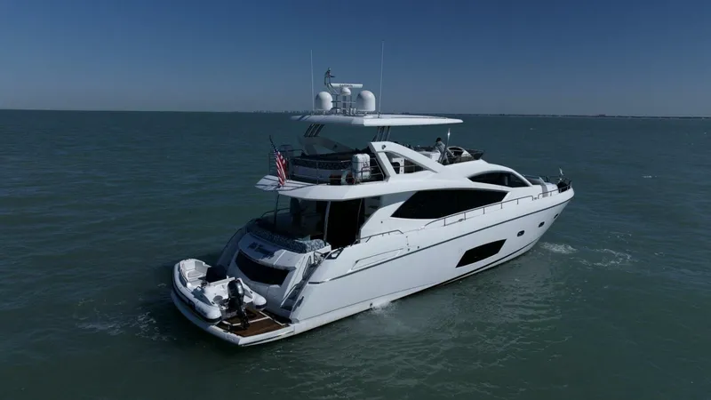 Slide: The Image of Sunseeker 73 Manhattan 2013 - 14