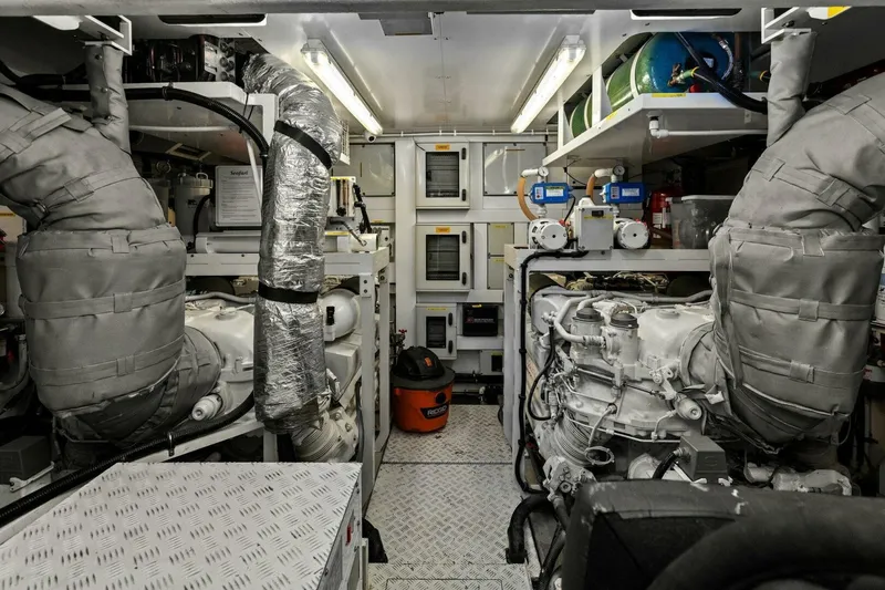 Slide: The Image of Sunseeker 73 Manhattan 2013 - 4