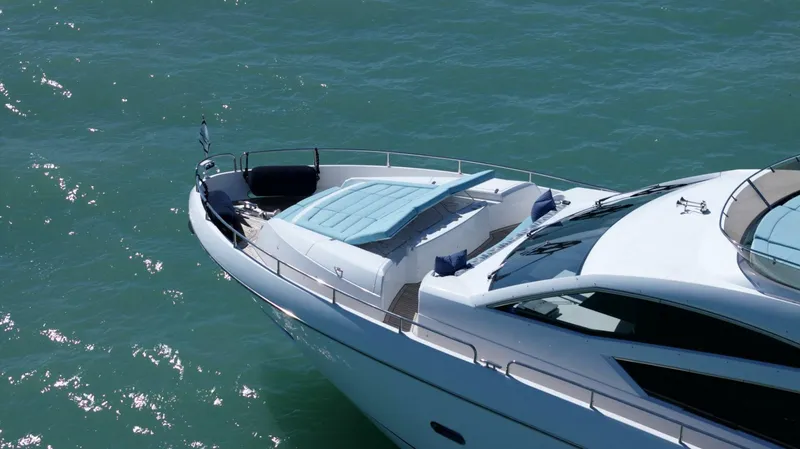 Slide: The Image of Sunseeker 73 Manhattan 2013 - 7