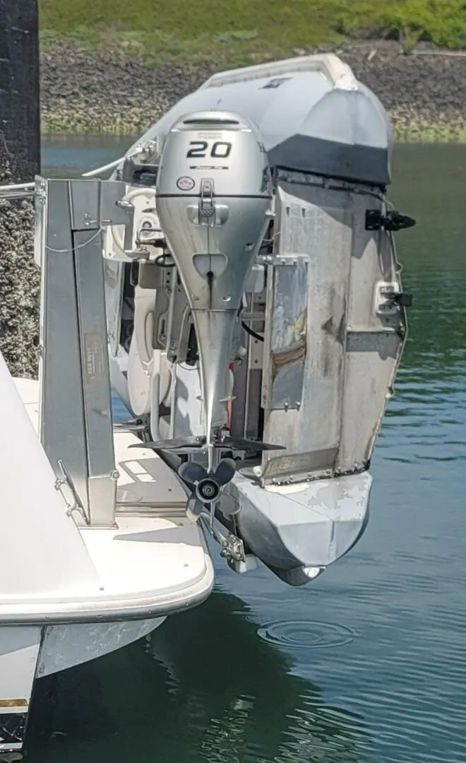 Slide: The Image of Navigator 3900 Californian 2003 - 31