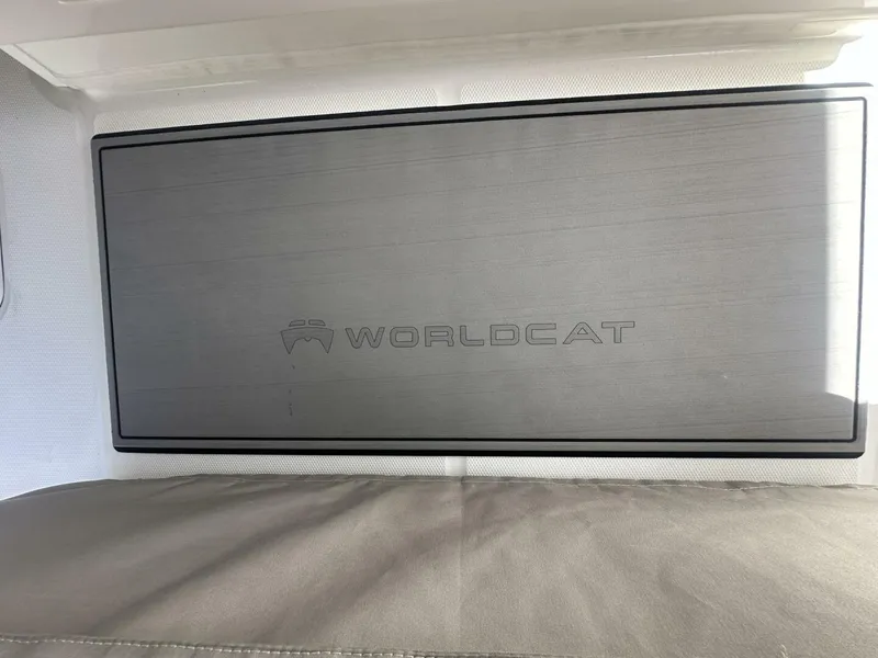 Slide: The Image of World Cat 280CCX 2024 - 35