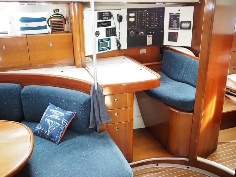 Slide: The Image of Beneteau 45f5 1991 - 4