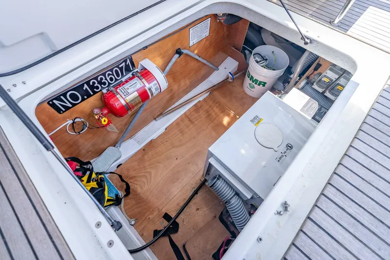 Slide: The Image of Beneteau Swift Trawler 34 2015 - 23