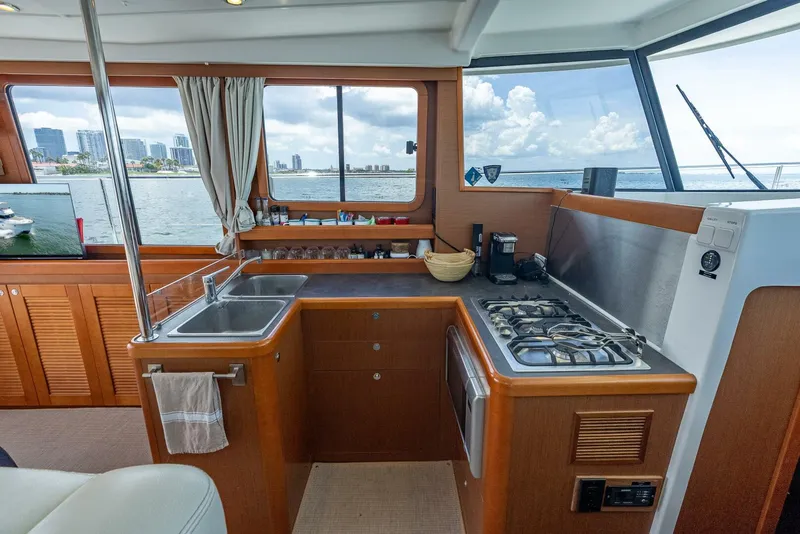 Slide: The Image of Beneteau Swift Trawler 34 2015 - 39