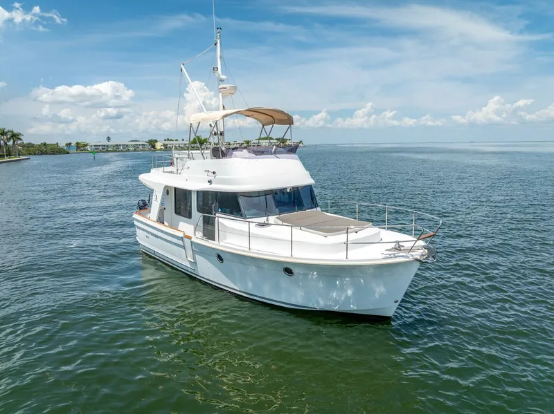 Slide: The Image of Beneteau Swift Trawler 34 2015 - 4