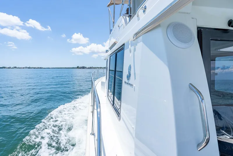 Slide: The Image of Beneteau Swift Trawler 34 2015 - 54
