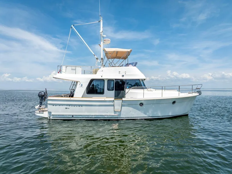 Slide: The Image of Beneteau Swift Trawler 34 2015 - 6